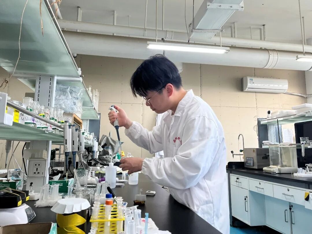 【闪“药”青年】陈展：心之所向，素履以往