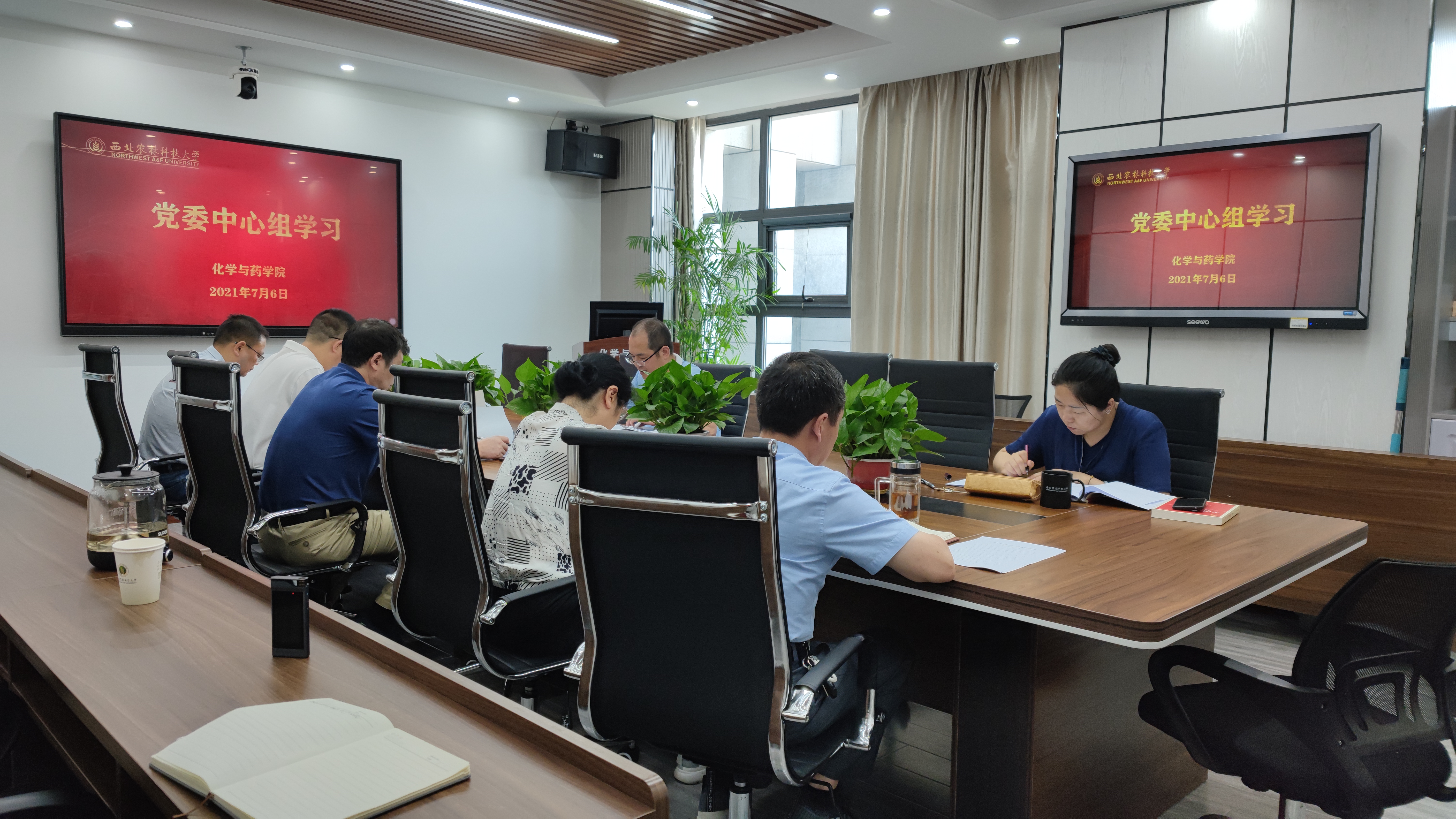 ef342b894a4b400ba88ae6a0a32f1304.jpg ef342b894a4b400ba88ae6a0a32f1304.jpg